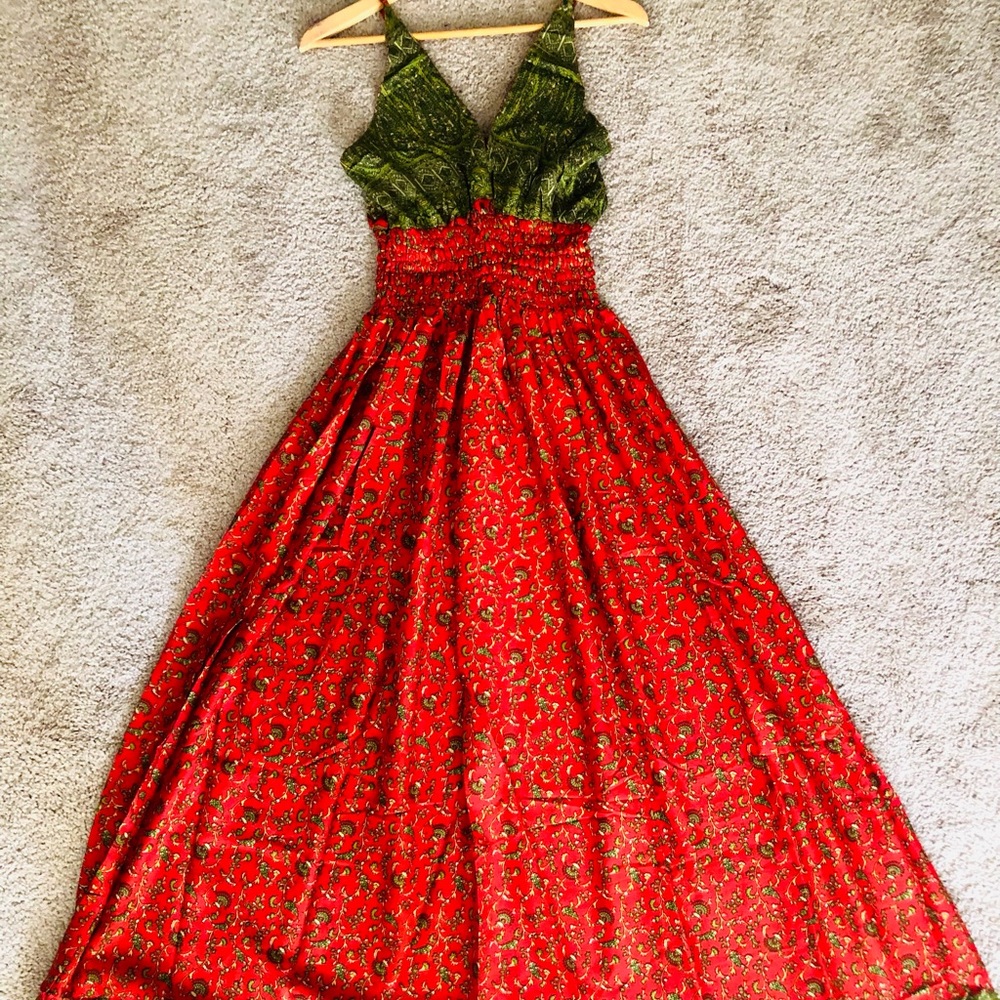 Sleeveless Maxi Dress - Gorgeous print